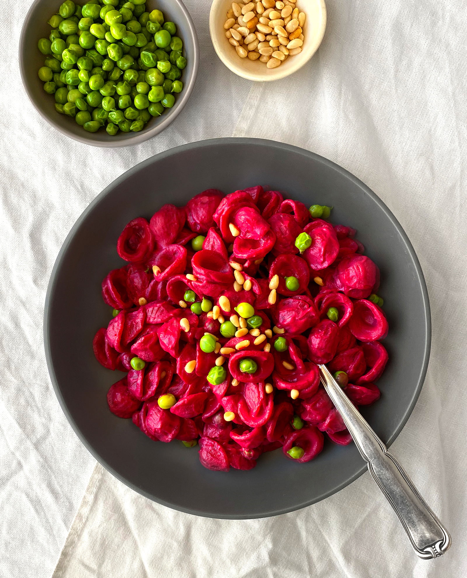 Creamy Beet Pasta - Monday Dreams