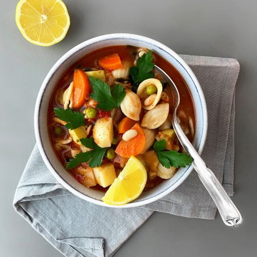 vegan-minestrone-soup